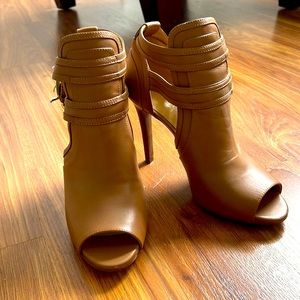 Michael Kors Leather Open Toe Ankle Boot Size 7M / 37M